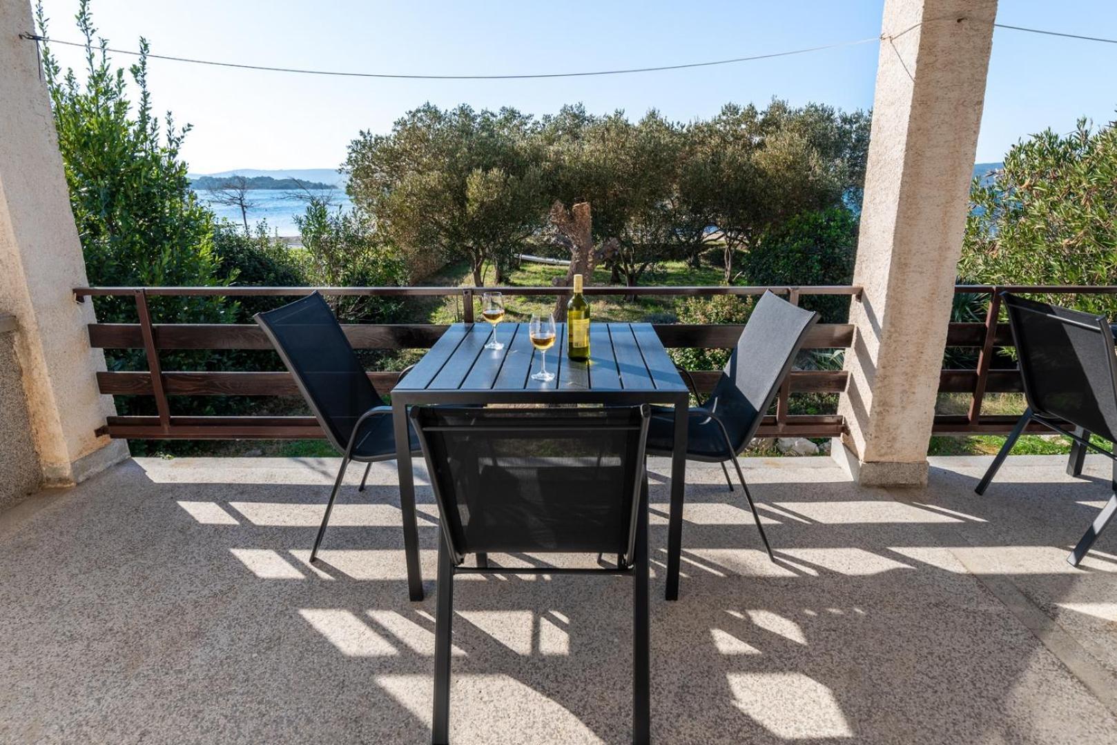 Beachfront Apartment Lostura Turanj Exterior photo