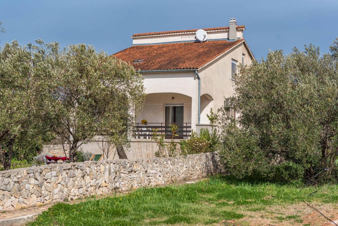 Beachfront Apartment Lostura Turanj Exterior photo